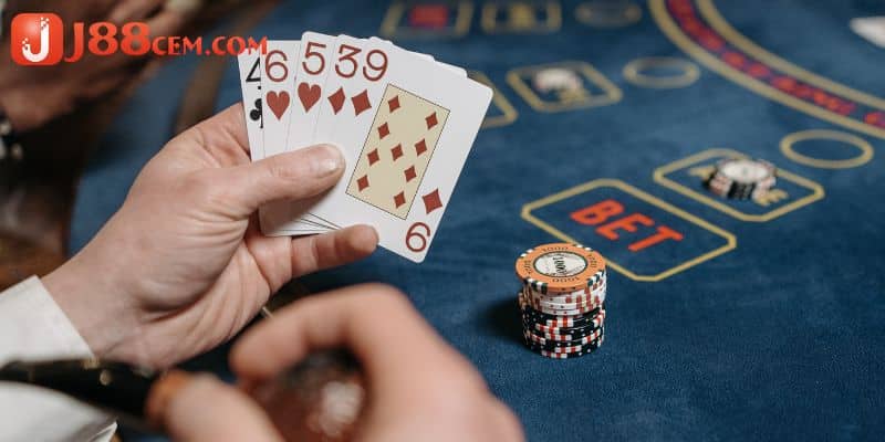 Quy tắc áp dụng trong game Baccarat J88